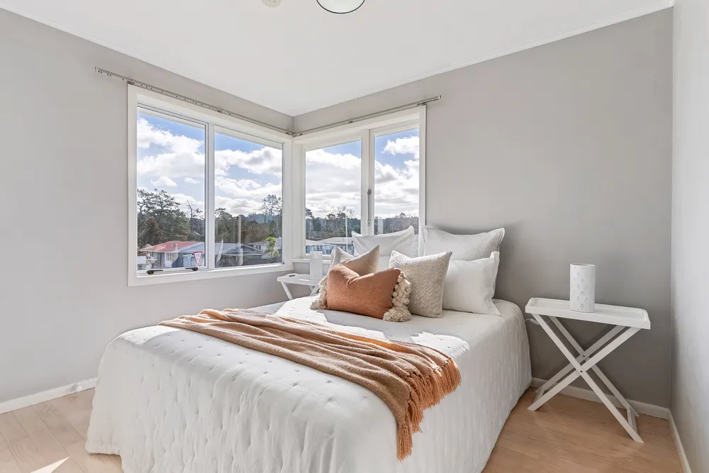 Photos of 23 Paragon Avenue