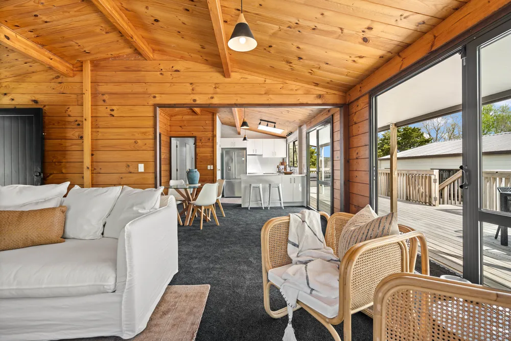 Photos of 133 Devich Road
