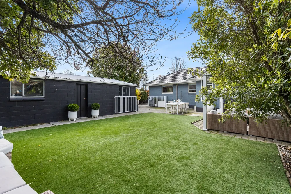Photos of 44 Athol Terrace