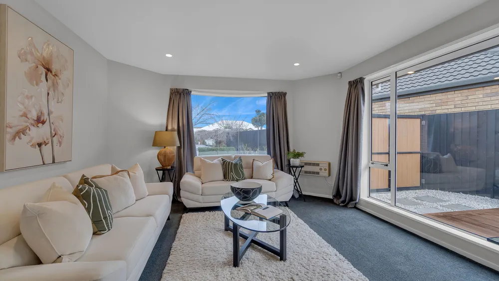 Photos of 42 Rempstone Drive