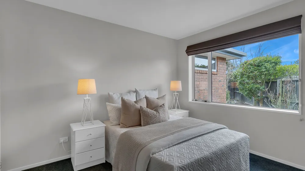 Photos of 42 Rempstone Drive