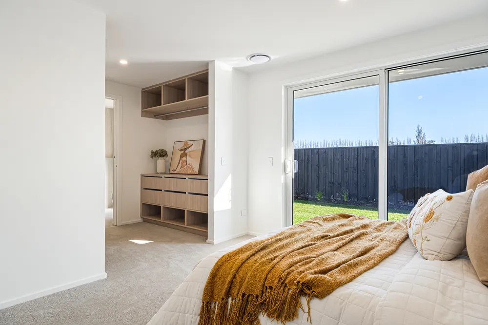 Photos of 50 Kopper Crescent