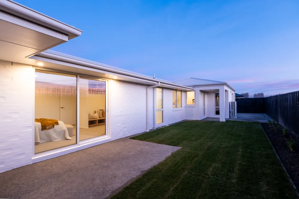 Photos of 50 Kopper Crescent