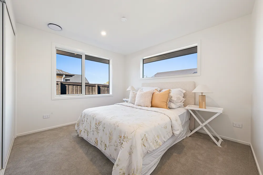 Photos of 50 Kopper Crescent