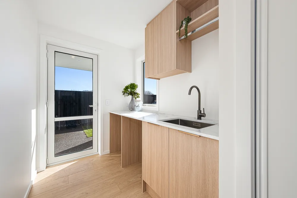 Photos of 50 Kopper Crescent