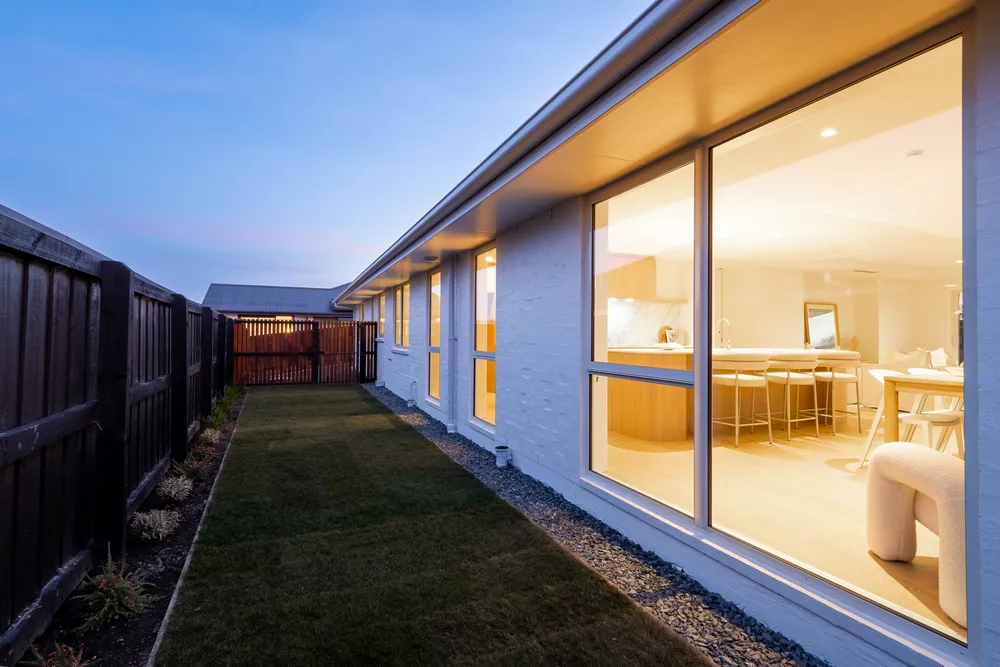 Photos of 50 Kopper Crescent