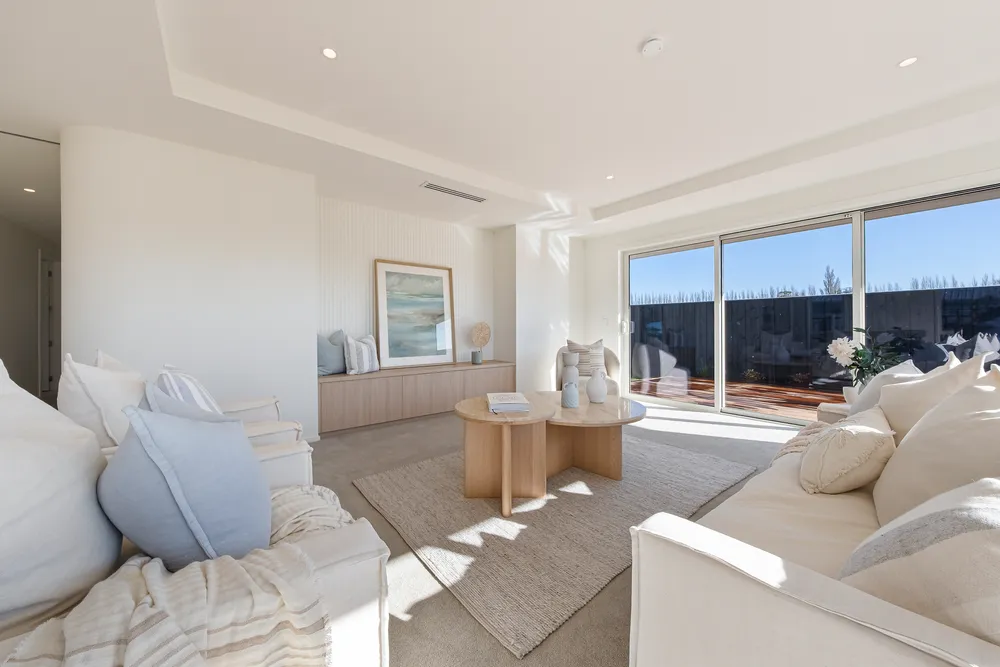 Photos of 50 Kopper Crescent