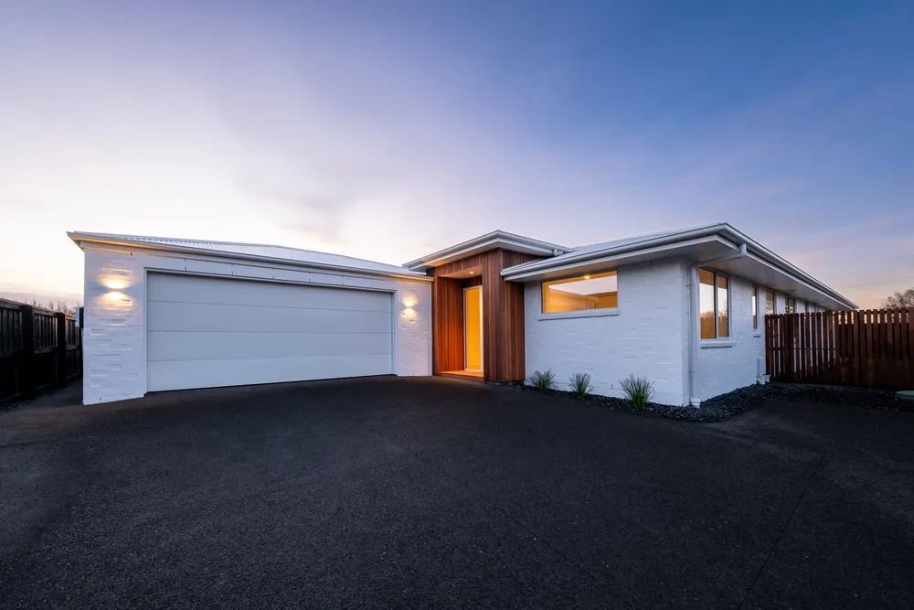 Photos of 50 Kopper Crescent