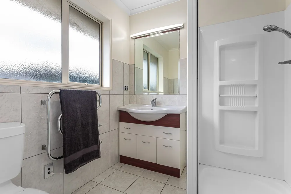 Photos of 10 Sanctuary Avenue