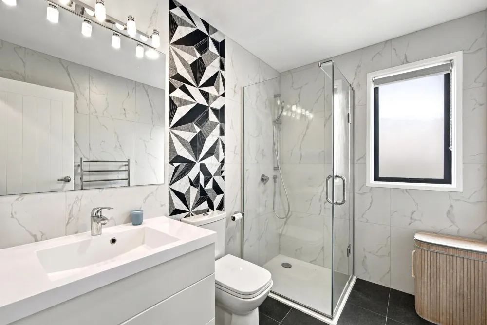 Photos of 132A Valley Road