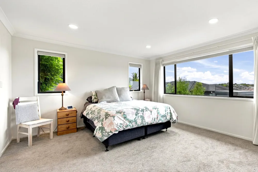 Photos of 132A Valley Road