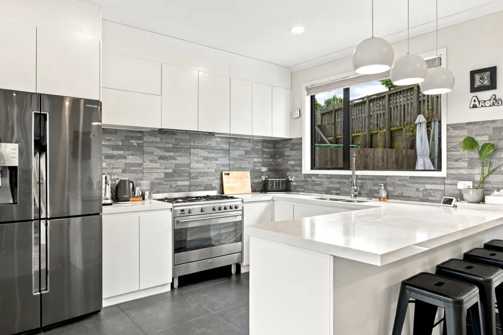 Photos of 132A Valley Road
