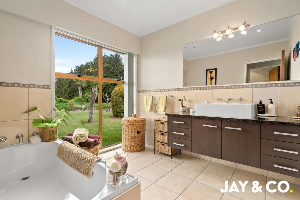 Photos of 103 Appleby Road