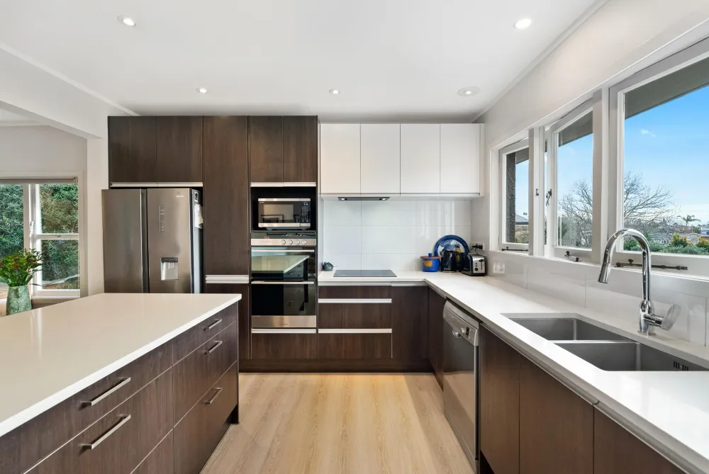 Photos of 24 Robley Crescent