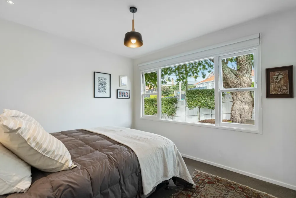 Photos of 24 Robley Crescent