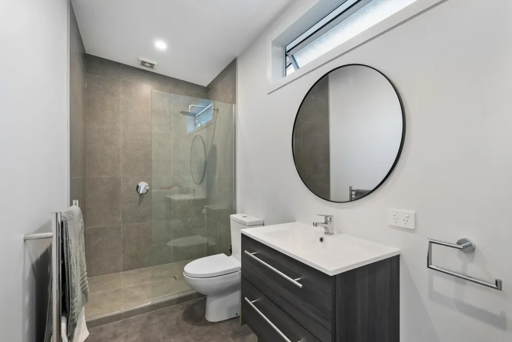 Photos of 24 Robley Crescent