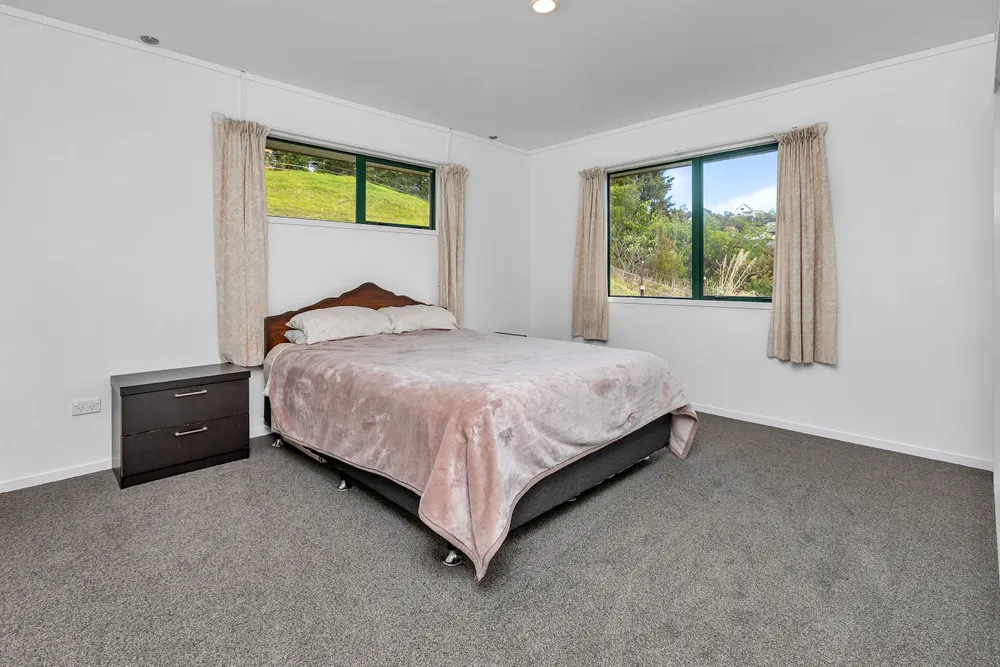 Photos of 31 Boeing Road