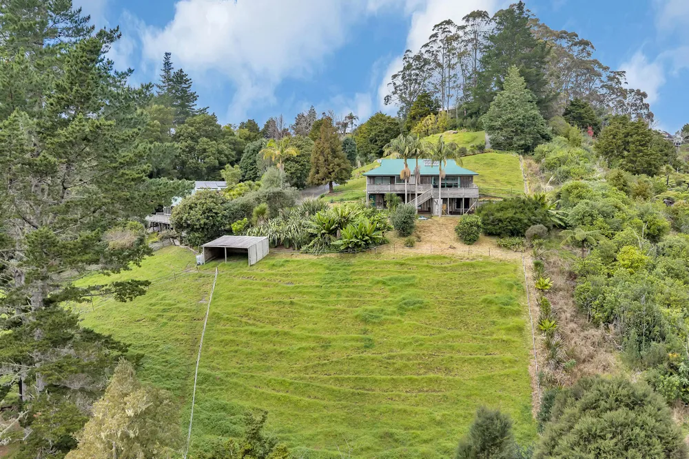 Photos of 31 Boeing Road