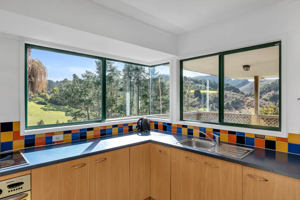 Photos of 31 Boeing Road