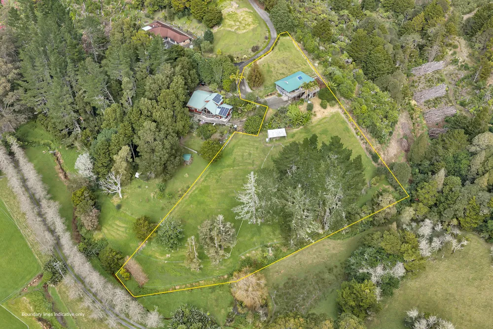 Photos of 31 Boeing Road