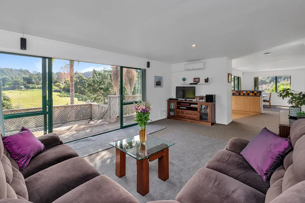 Photos of 31 Boeing Road