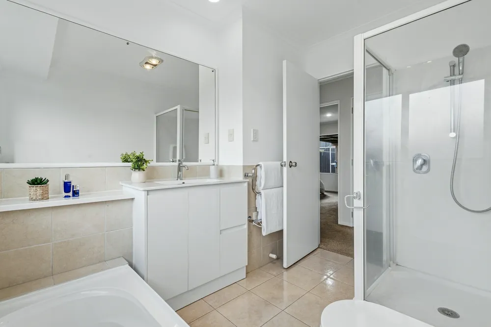 Photos of 6 Civita Court