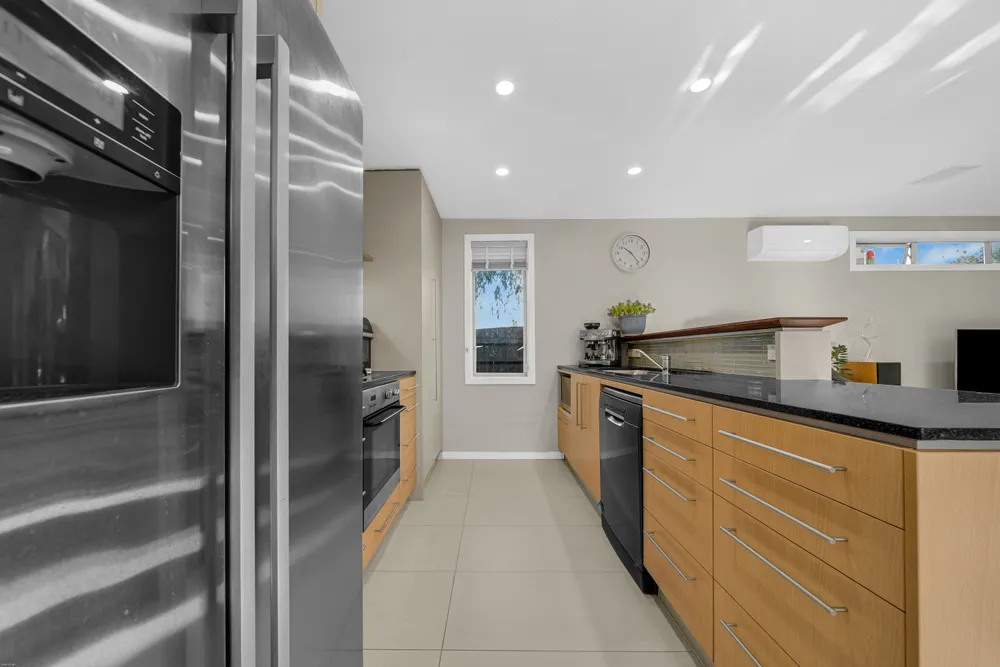 Photos of 77D Namata Road