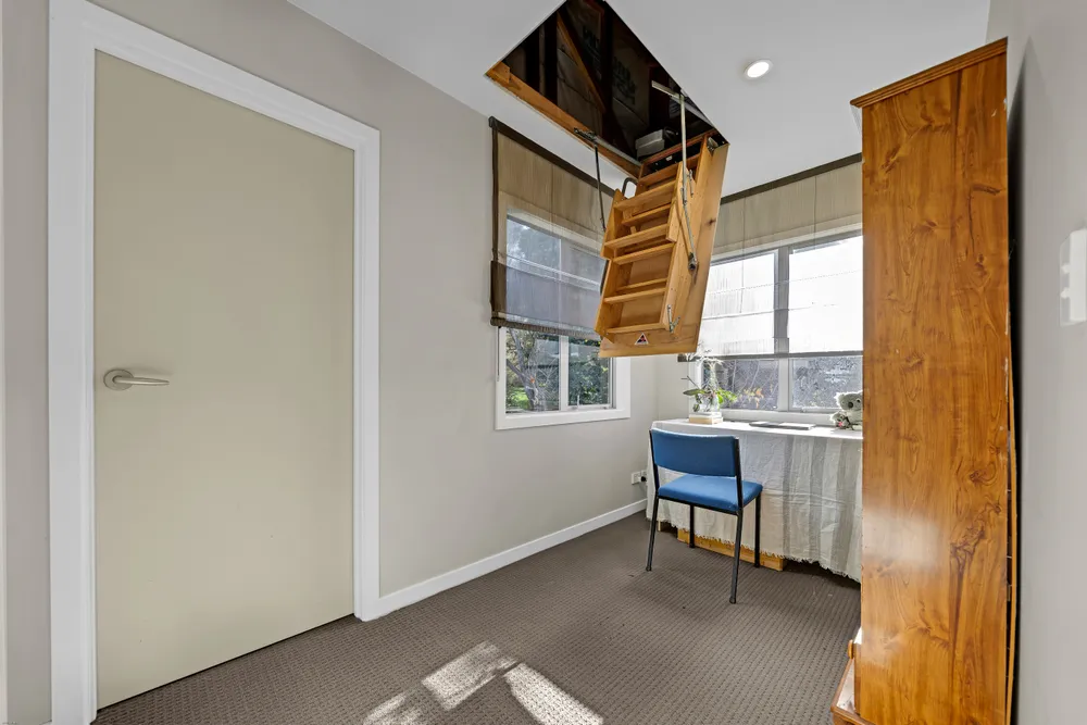 Photos of 77D Namata Road