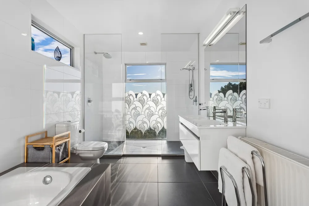 Photos of 10 Euan Sarginson Place