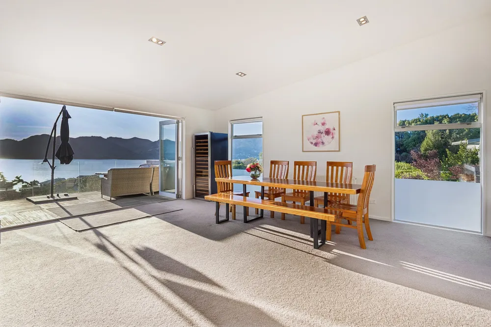 Photos of 10 Euan Sarginson Place