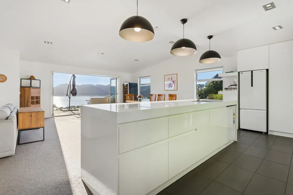 Photos of 10 Euan Sarginson Place