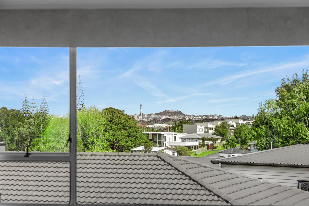 Photos of 15 Kerria Place