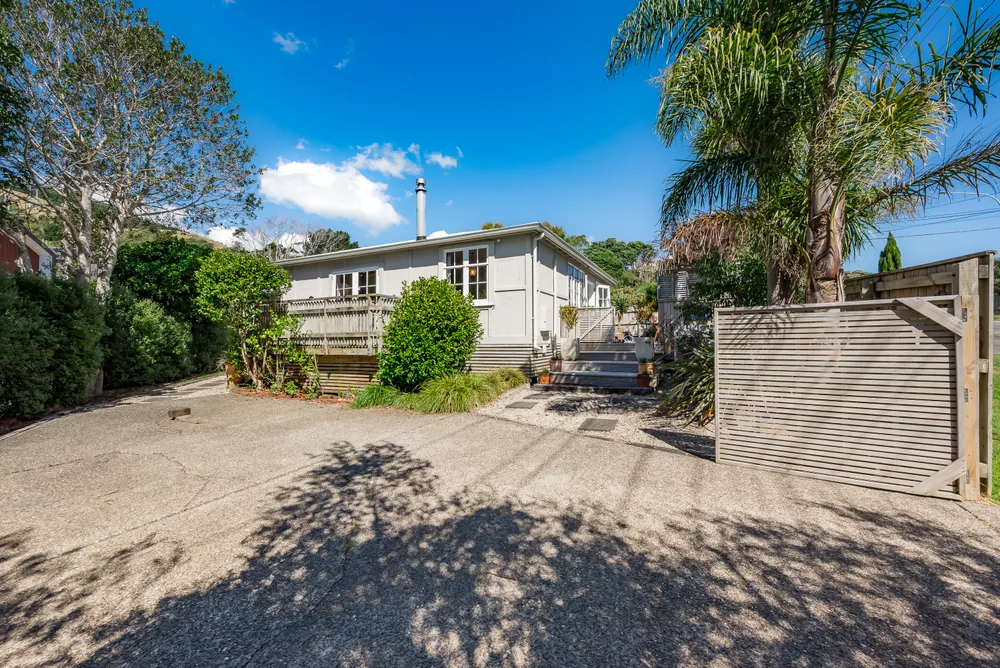Photos of 99a Ruapehu Street