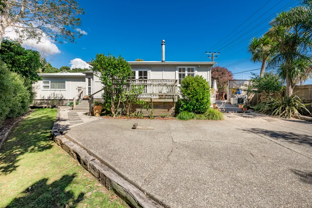 Photos of 99a Ruapehu Street
