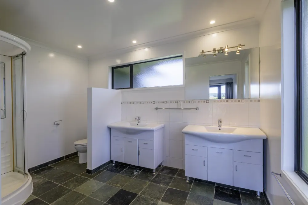 Photos of 160 Shandon Road