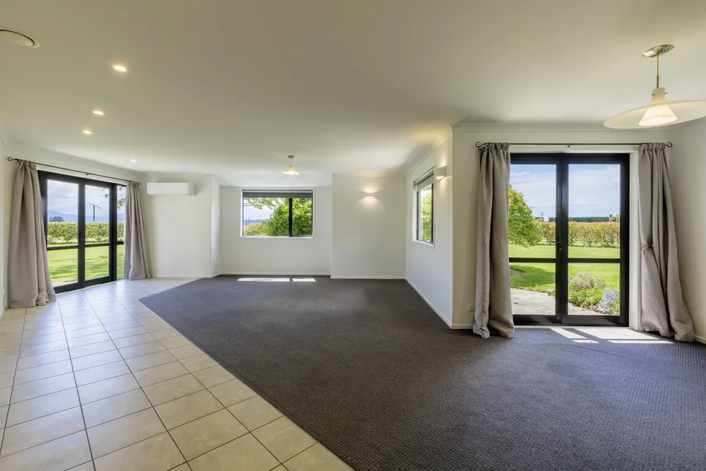 Photos of 160 Shandon Road