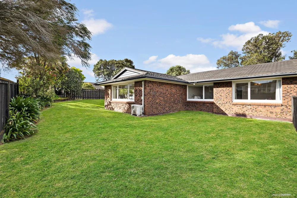 Photos of 2 McCrystal Avenue