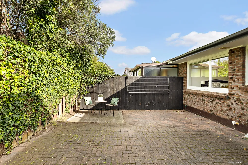 Photos of 2 McCrystal Avenue