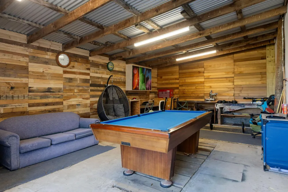 Photos of 1221A Pokuru Road