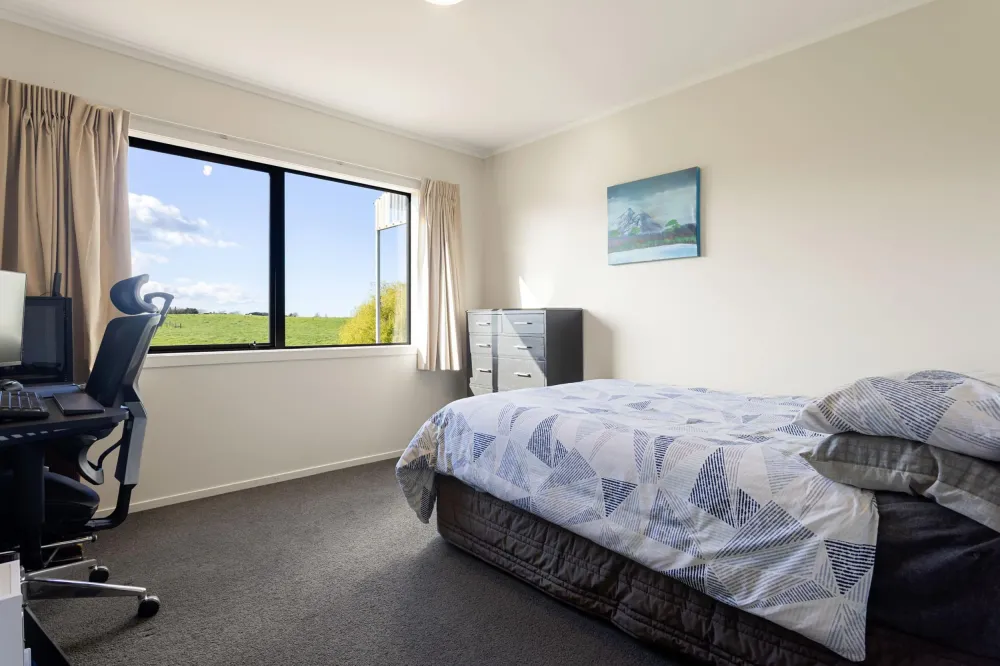 Photos of 1221A Pokuru Road