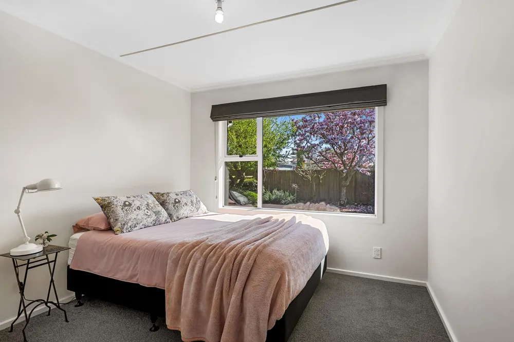 Photos of 70A Toorak Avenue