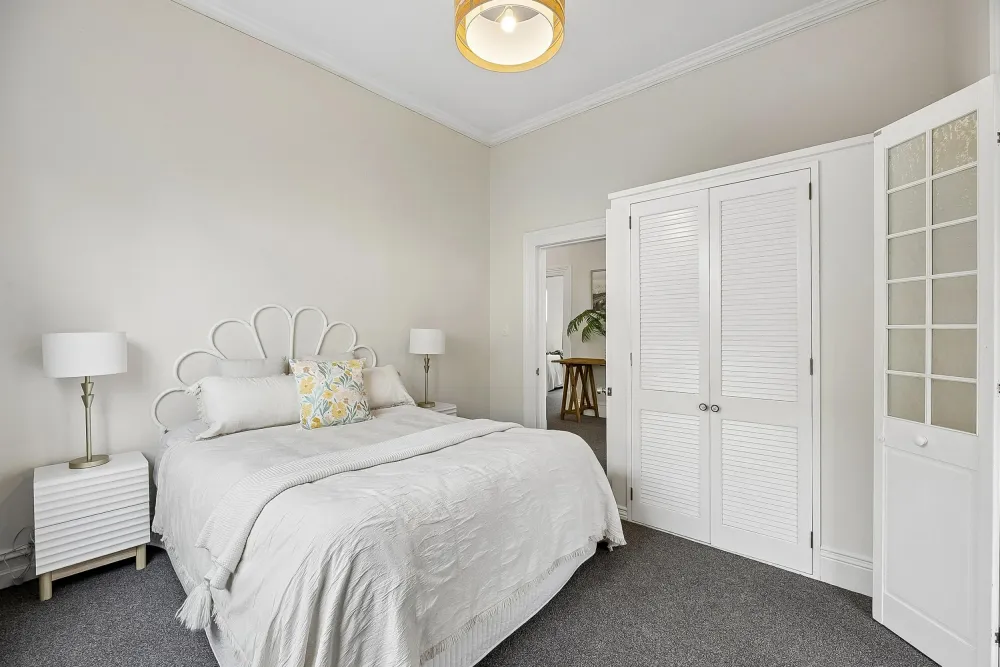Photos of 7 Gamma Street