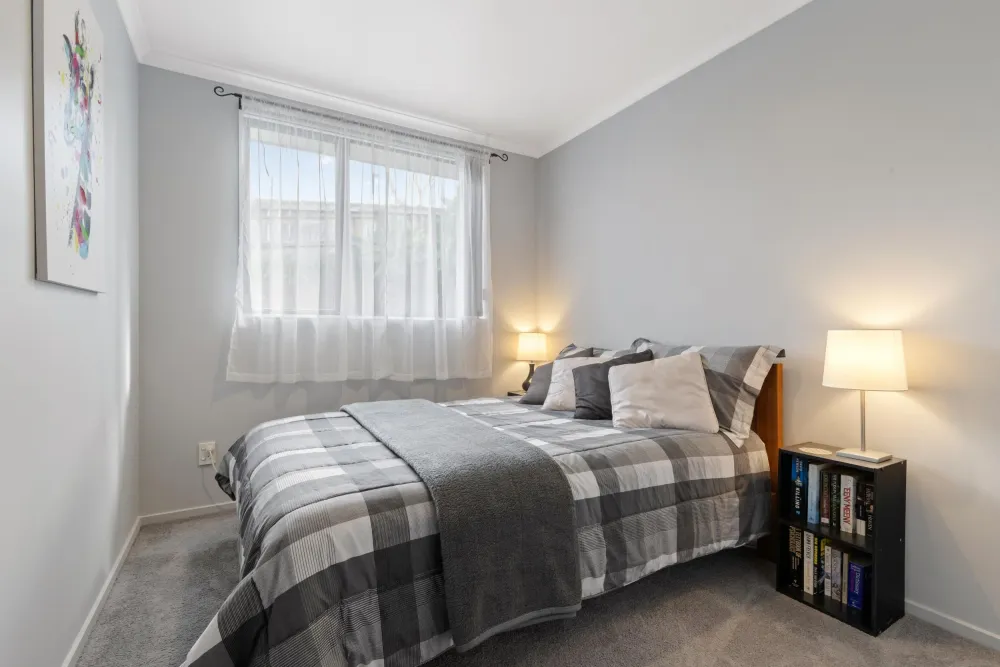 Photos of 20 Les Marston Place