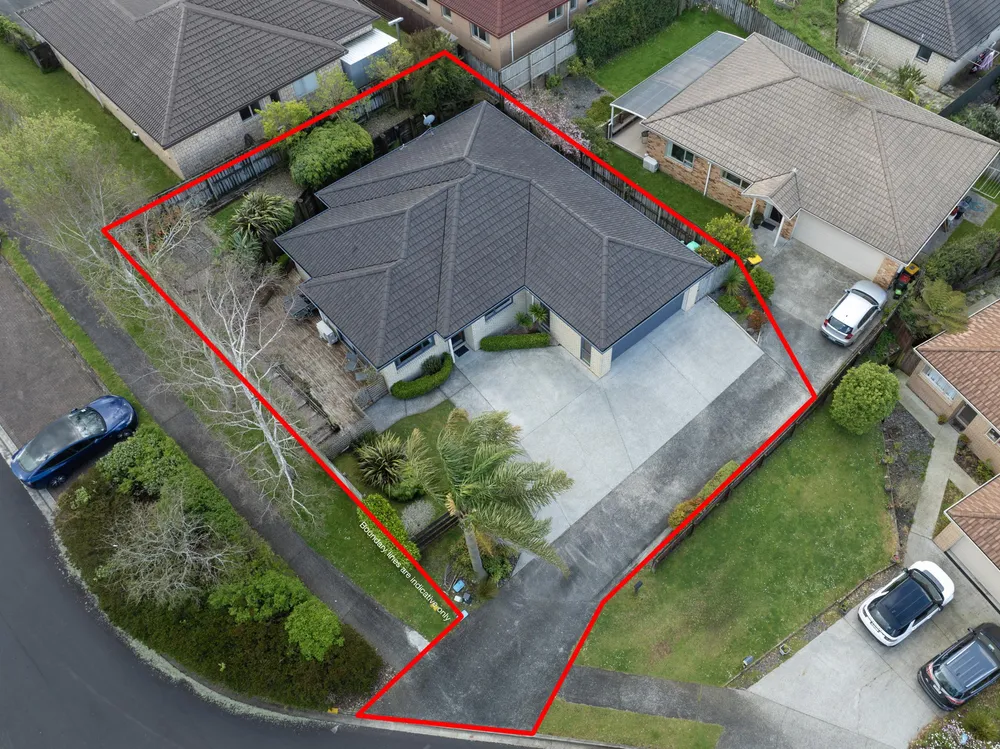 Photos of 20 Les Marston Place