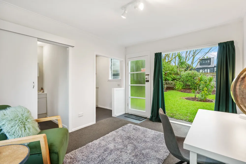 Photos of 29 Baildon Road