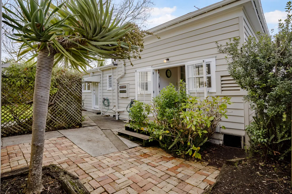 Photos of 29 Baildon Road