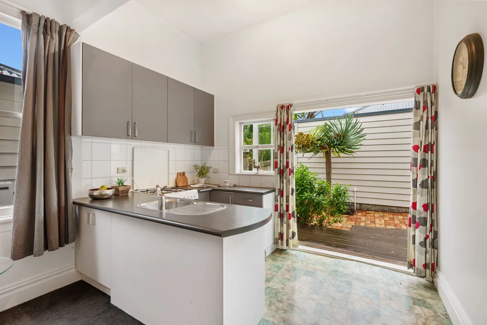 Photos of 29 Baildon Road
