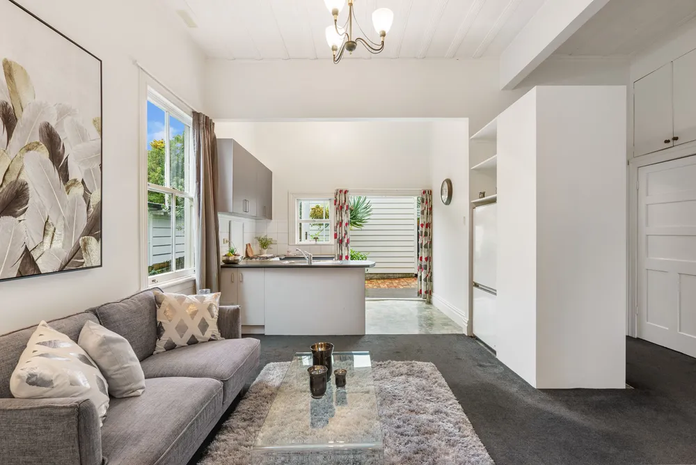 Photos of 29 Baildon Road