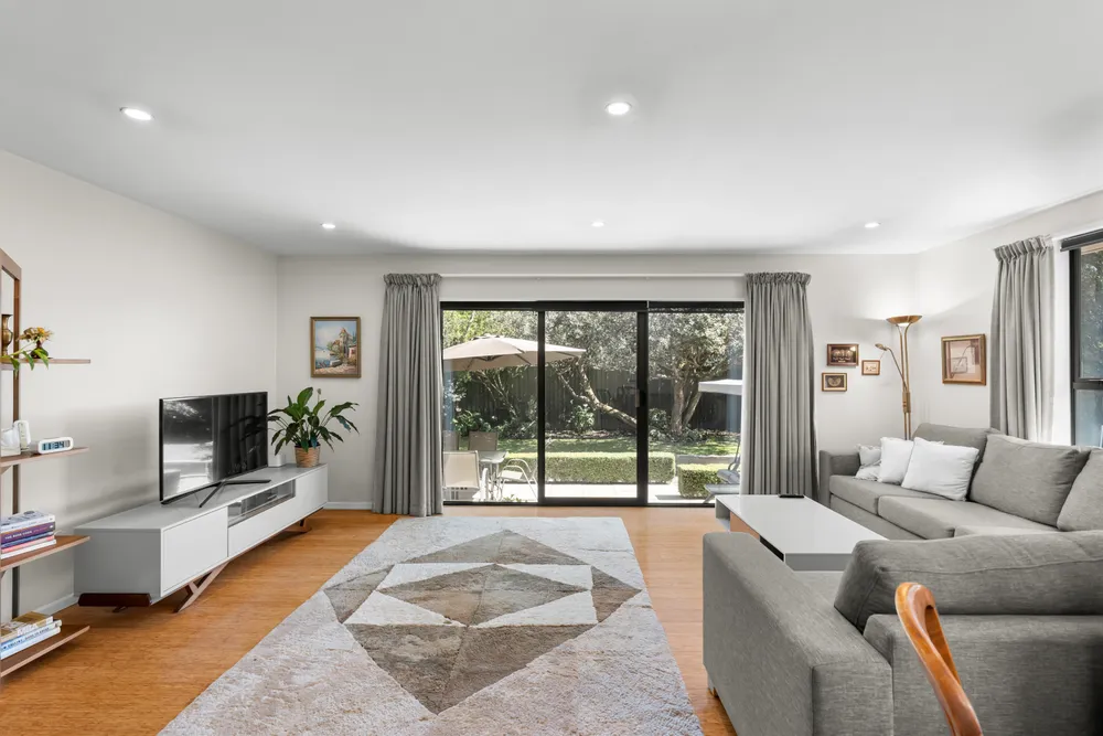 Photos of 175A Greers Road