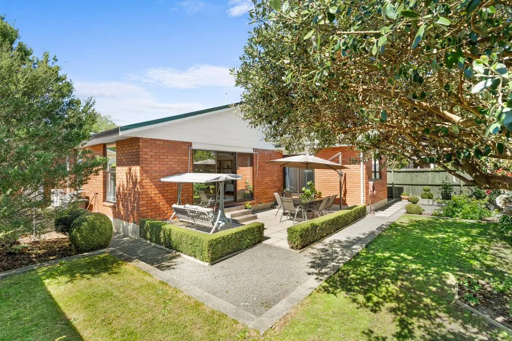 Photos of 175A Greers Road